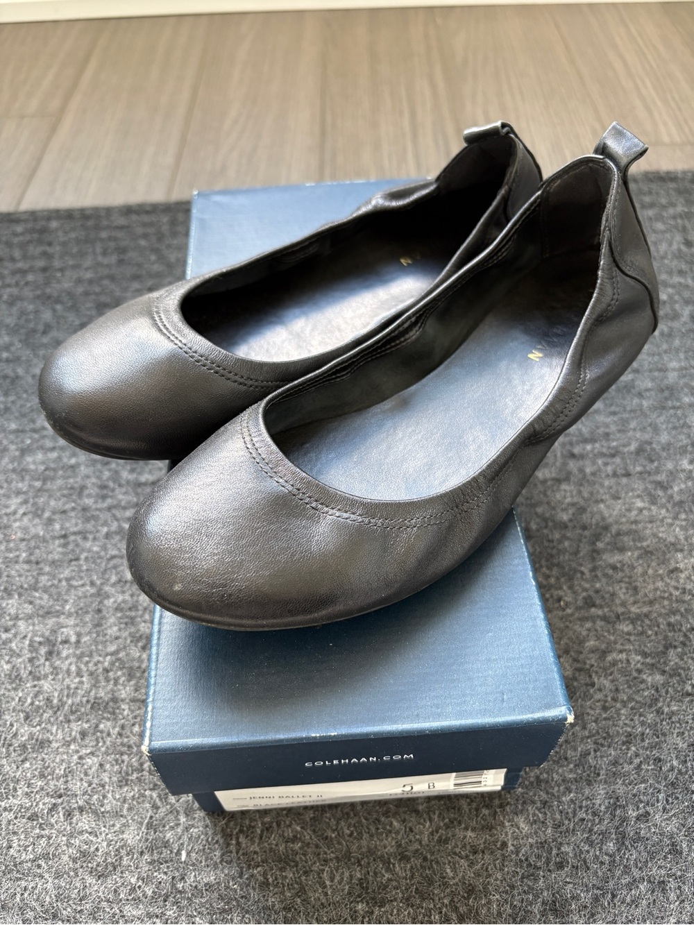 Cole Haan Black Leather Ballet Flats (size 5)